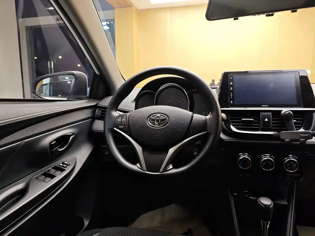Toyota Vios FS — миниатюра 14