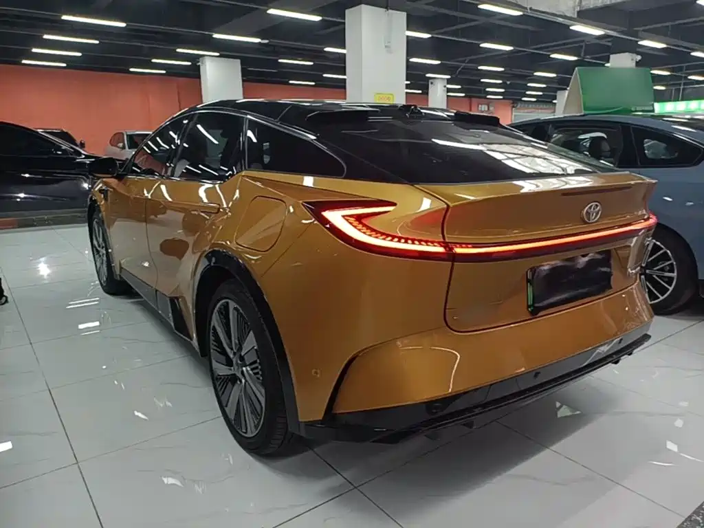 Toyota Toyota BZ5 — миниатюра 5