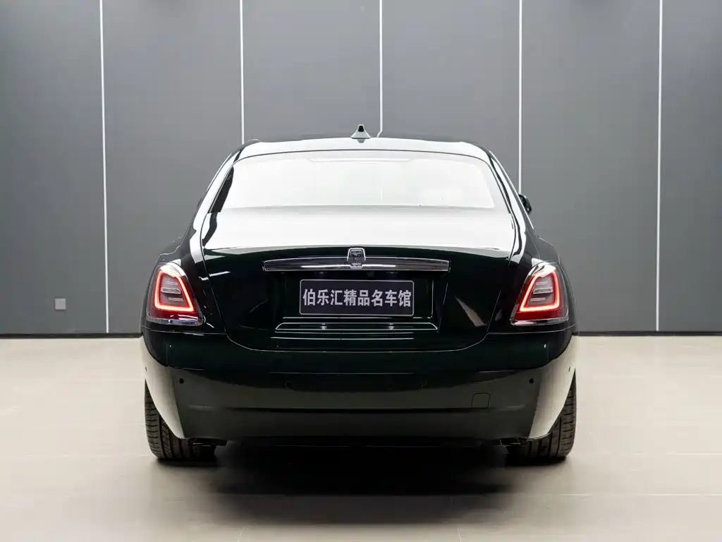 Rolls-Royce Ghost — миниатюра 5