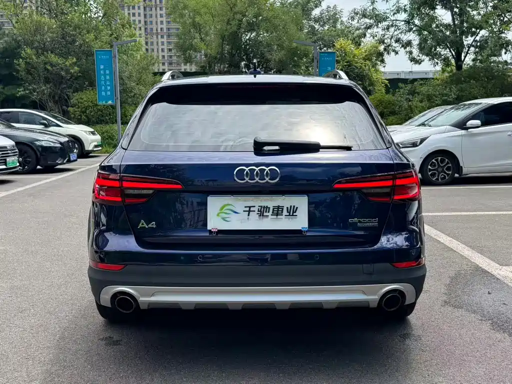 Audi A4 (Import) — миниатюра 14