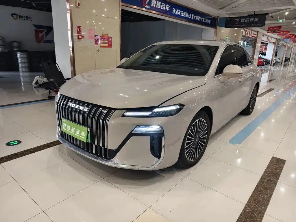 Roewe Wing Wai M7 DMH