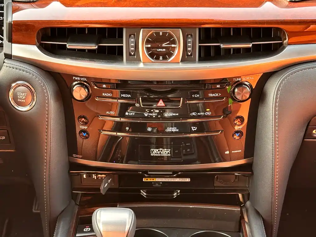 Lexus LX — фотографии объявления, Фото 24