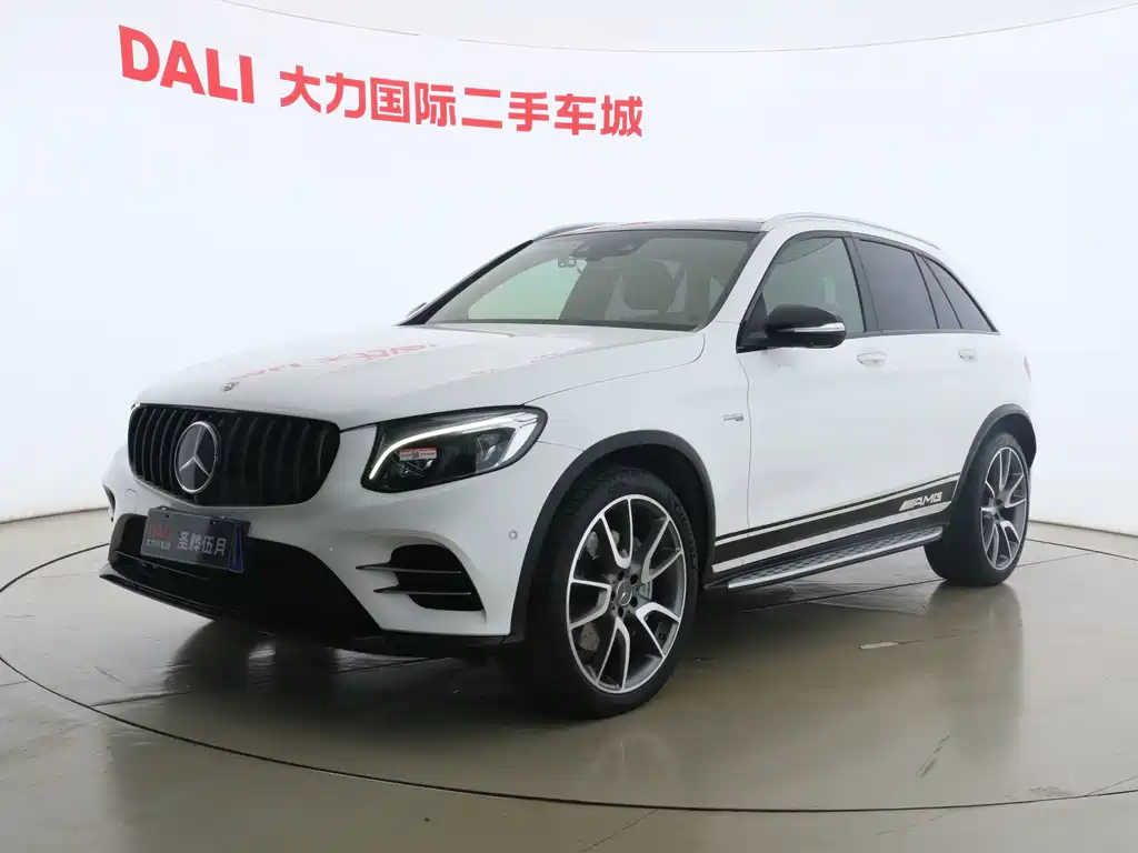 Mercedes-Benz GLC AMG