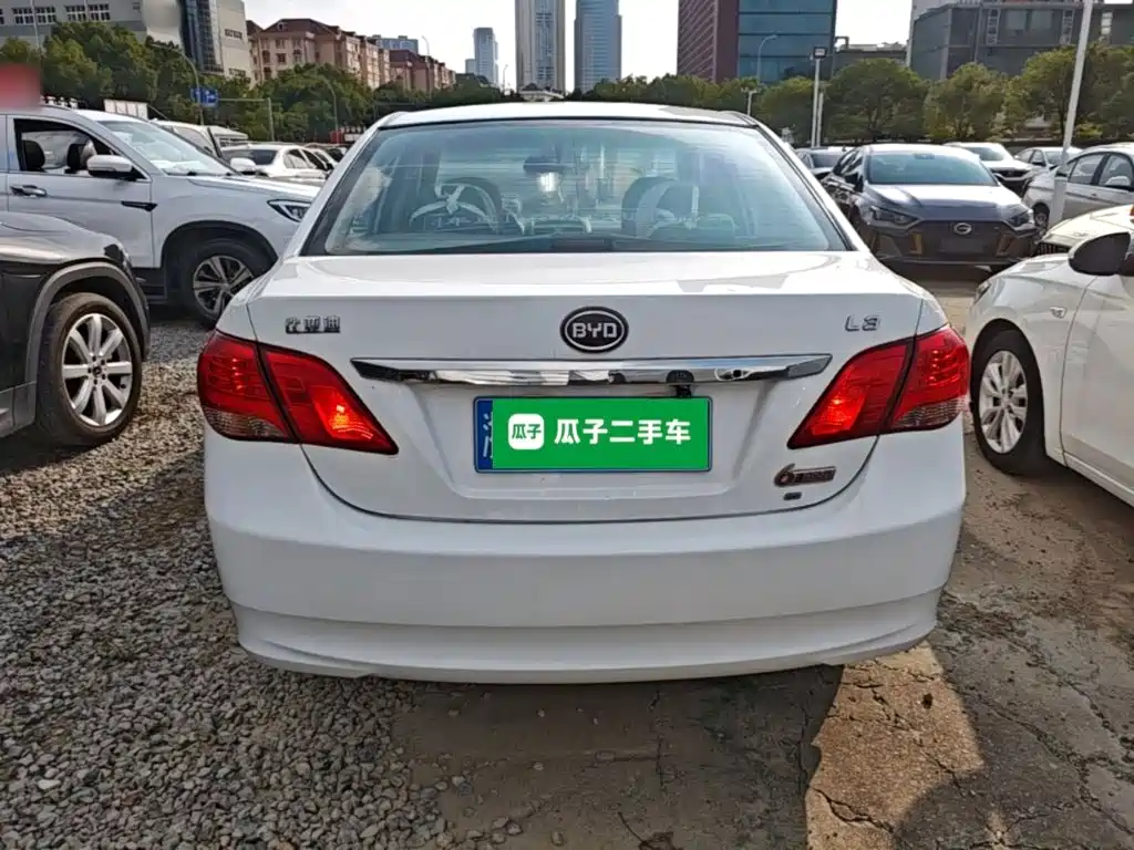 BYD L3 — миниатюра 6