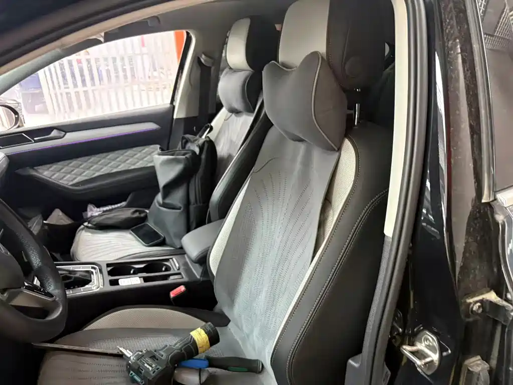 Volkswagen Magotan 2023 200 330TSI DSG Luxury