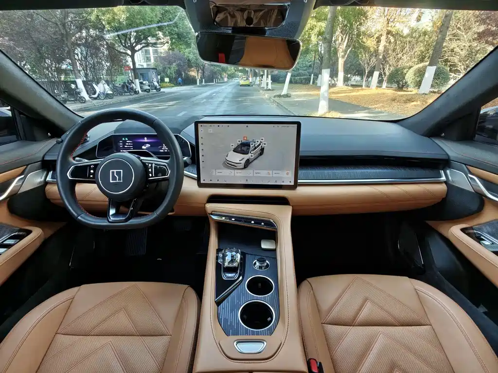 ZEEKR EXTREME KRYPTON 001