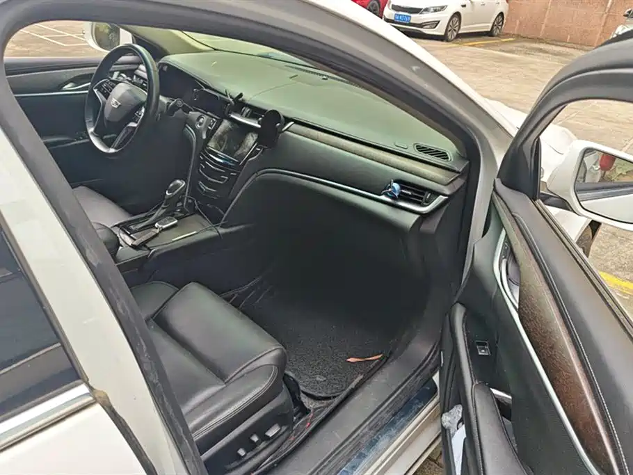 Cadillac XTS 2018 28T Elite