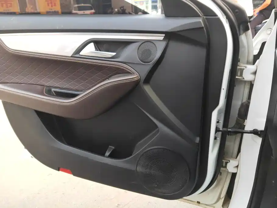 JAC A5 — миниатюра 7