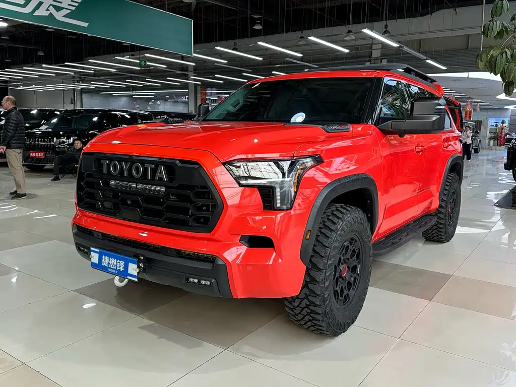 Toyota Sequoia 2023