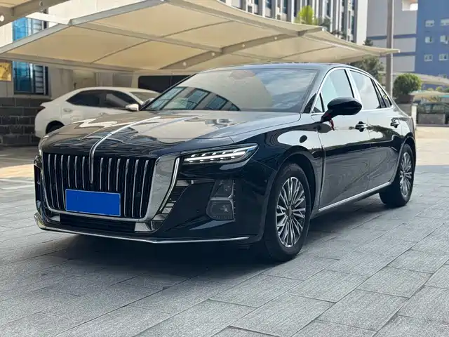 RED FLAG HONGQI H5 2023