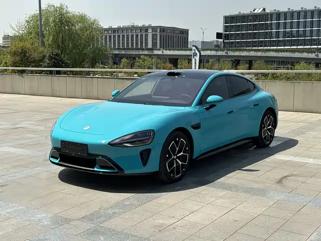 XIAOMI CAR XIAOMI SU7 2025