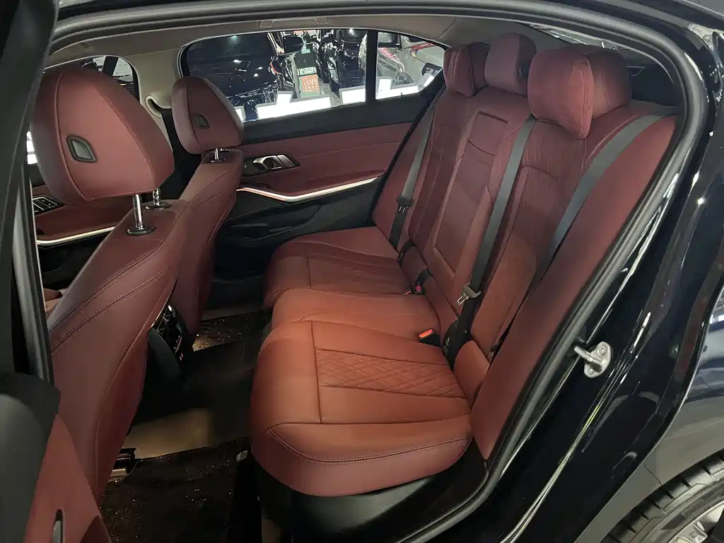 BMW 3 Series 3 2025 330Li M Sport