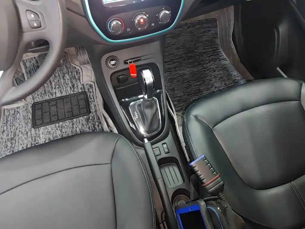 Renault Captur — миниатюра 14