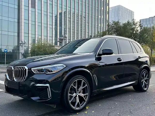 BMW X5 2023
