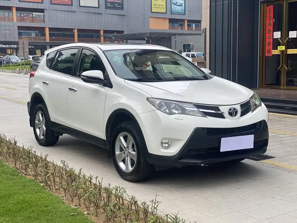 Toyota RAV4 2013 2.5L AT Elite