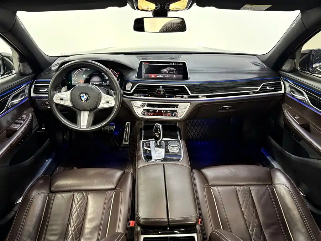 BMW 7 Series 7 2021 730Li M Sport