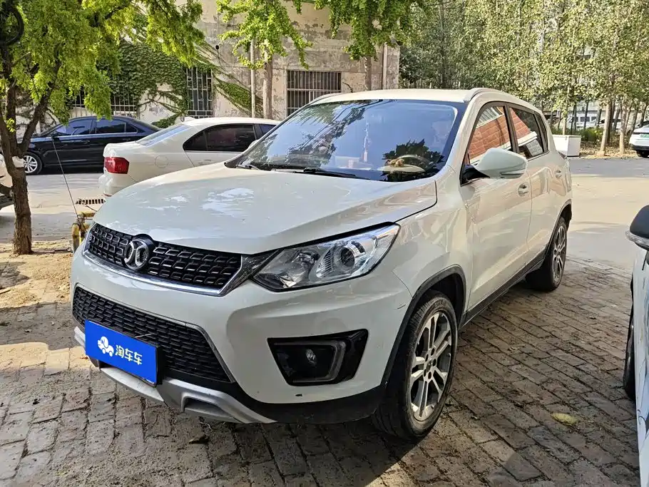 BAIC Senova X35 — миниатюра 2