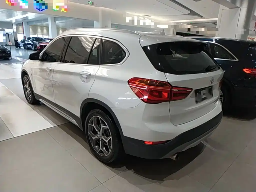 BMW X1 New Energy — миниатюра 5
