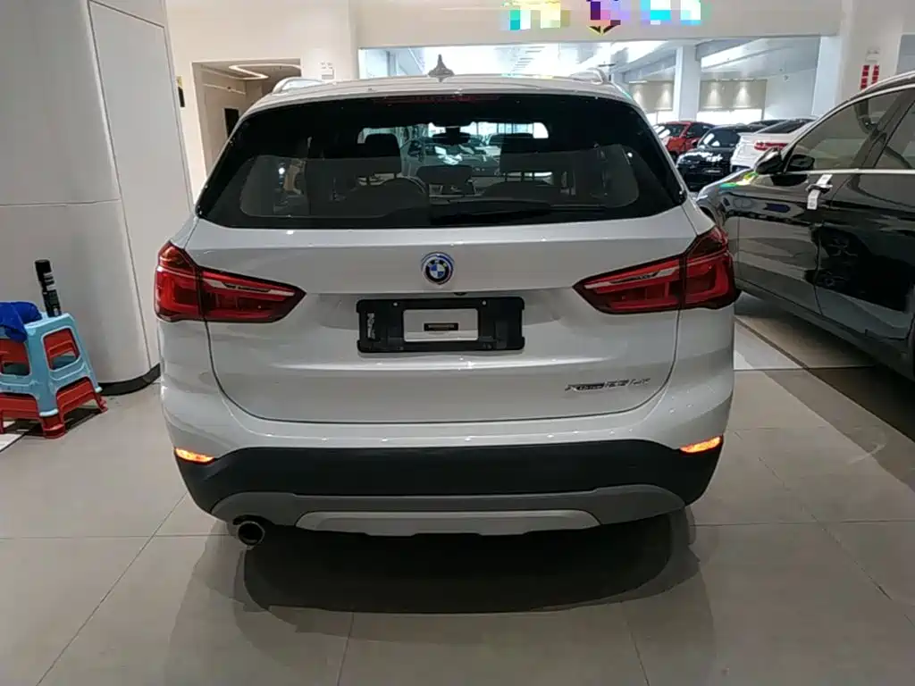 BMW X1 New Energy — миниатюра 6