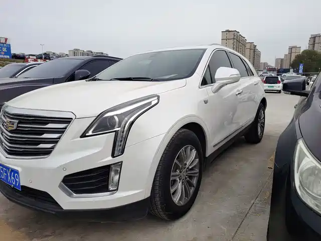 cadillac xt5