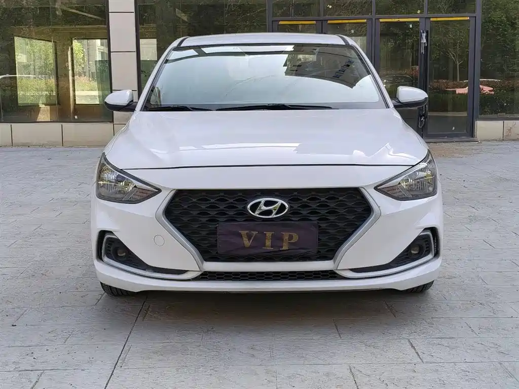 Hyundai Elantra 2019