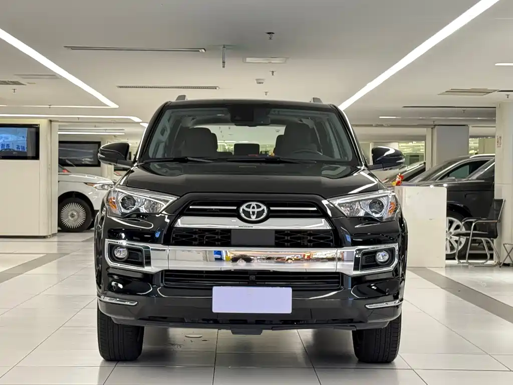 Toyota 4Runner 2022 4.0L AT