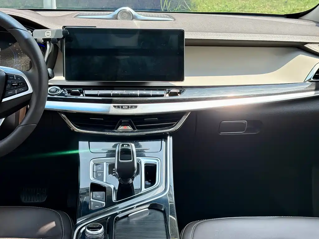 Geely Jiaji 2019 1.5TD MHEV DCT Premium