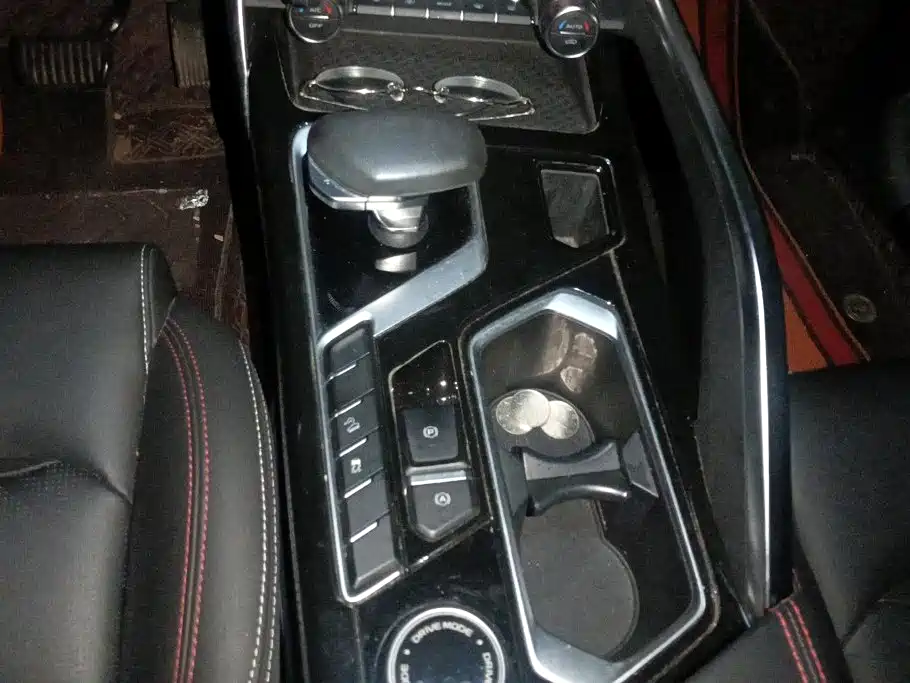 Geely Xingyue S — миниатюра 16
