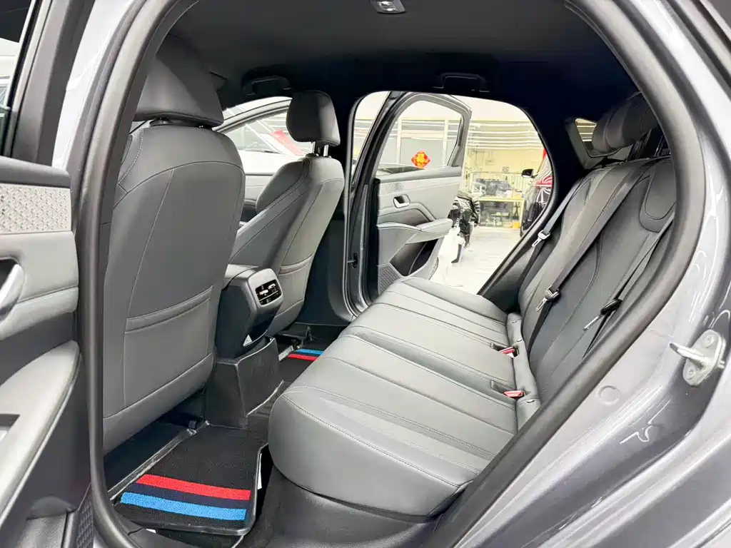 BYD Qin PLUS — миниатюра 8