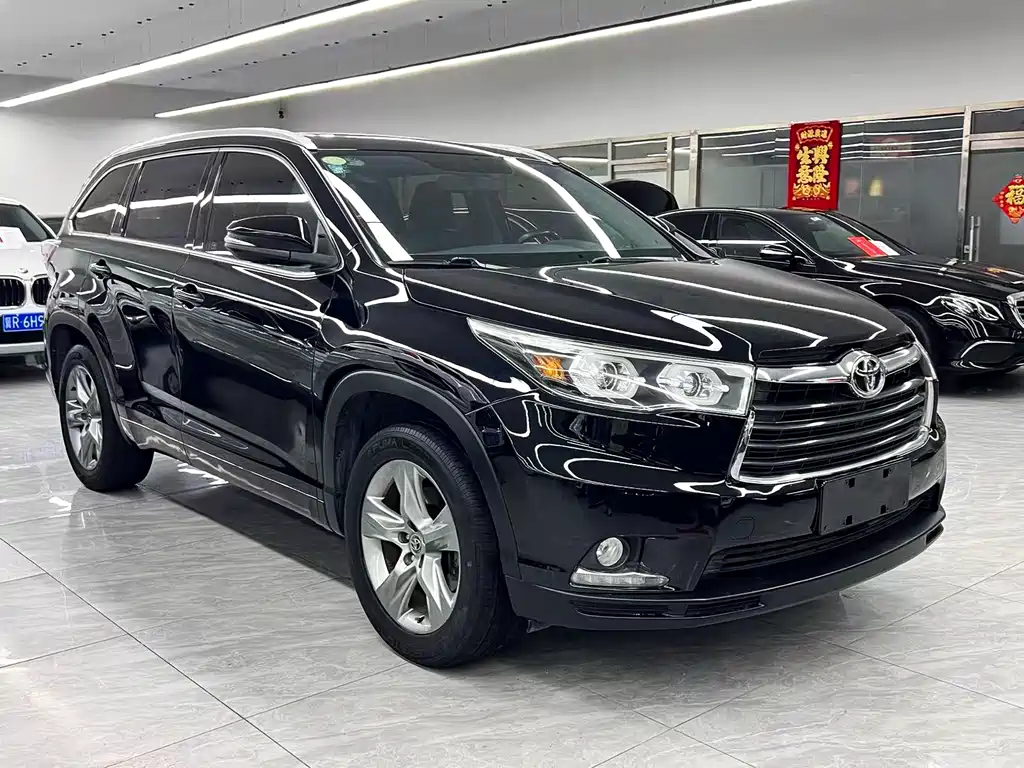 Toyota Highlander — миниатюра 3