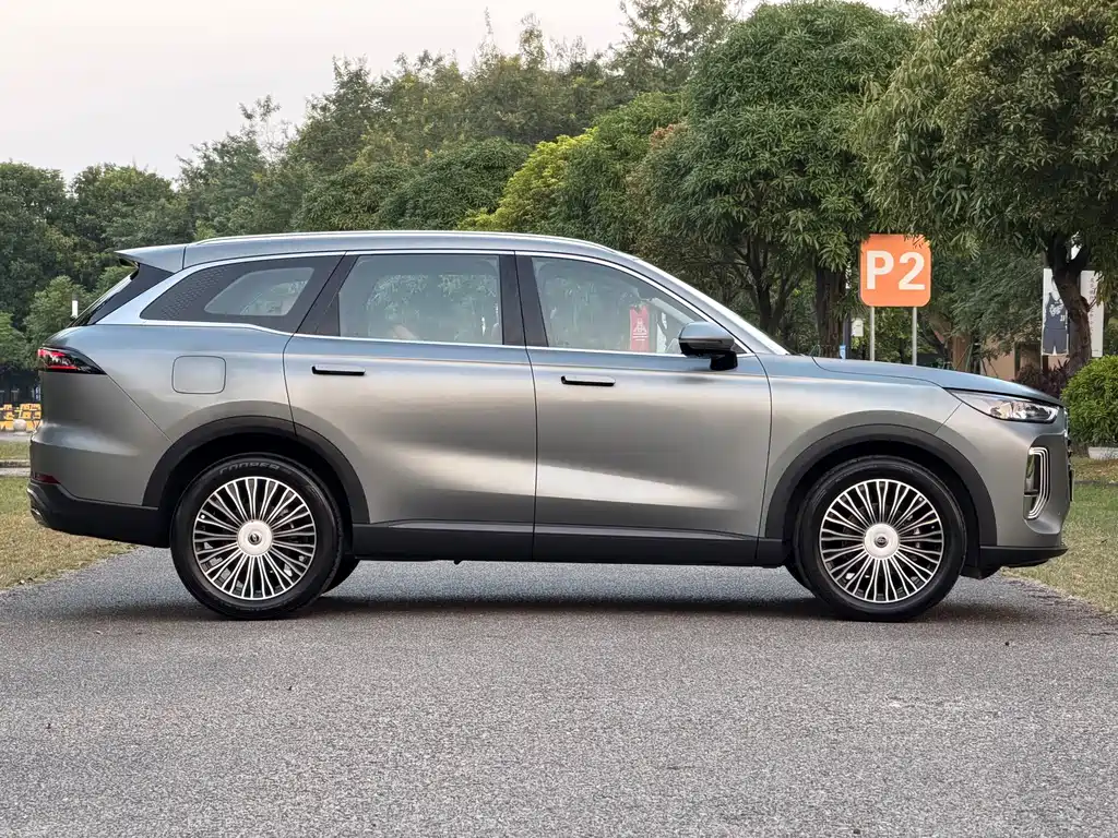 Chery Tiggo 8L — миниатюра 10