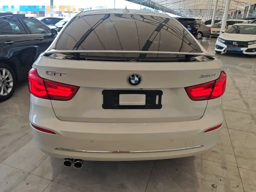BMW 3 Series GT — миниатюра 6
