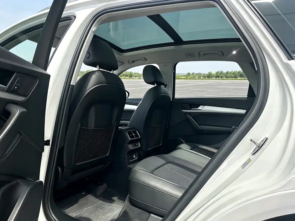 Audi Q5L — миниатюра 5