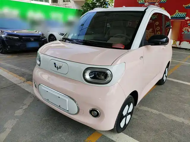 WULING AUTOMOBILE HONGGUANG MINIEV 2024