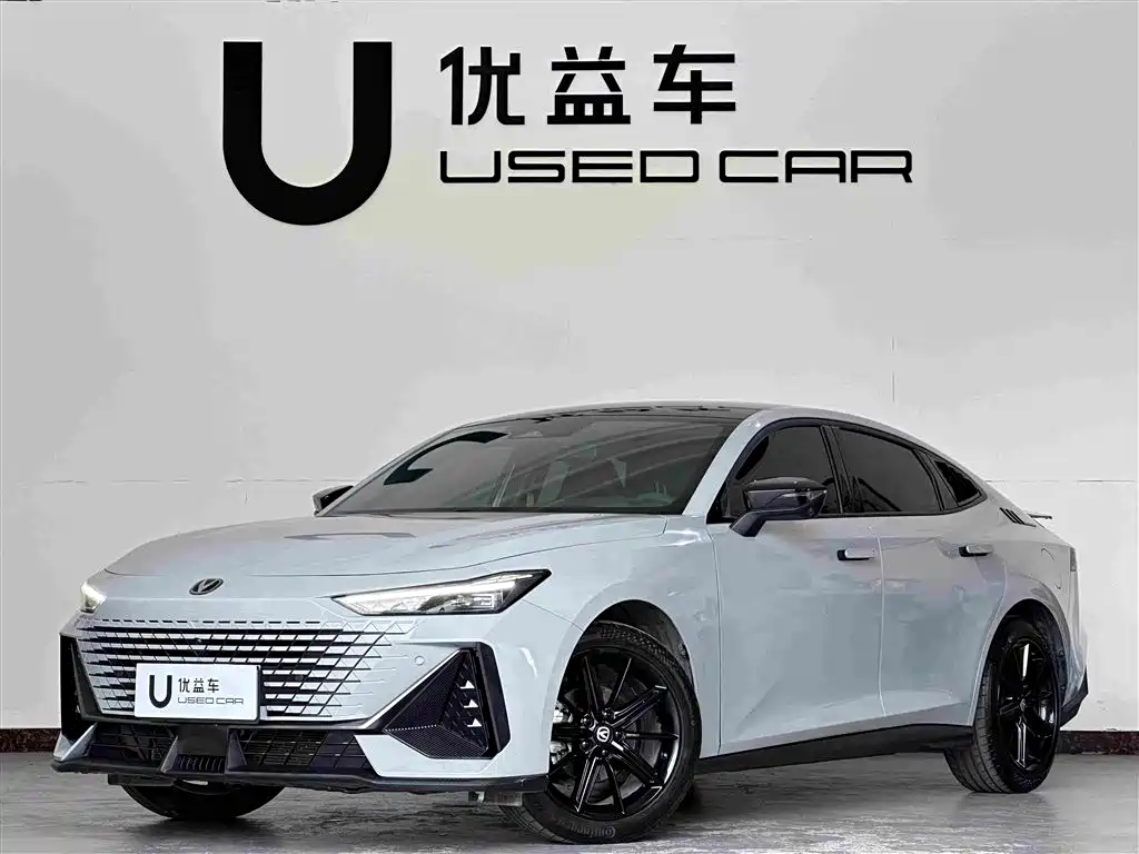 Changan UNI-V 2024