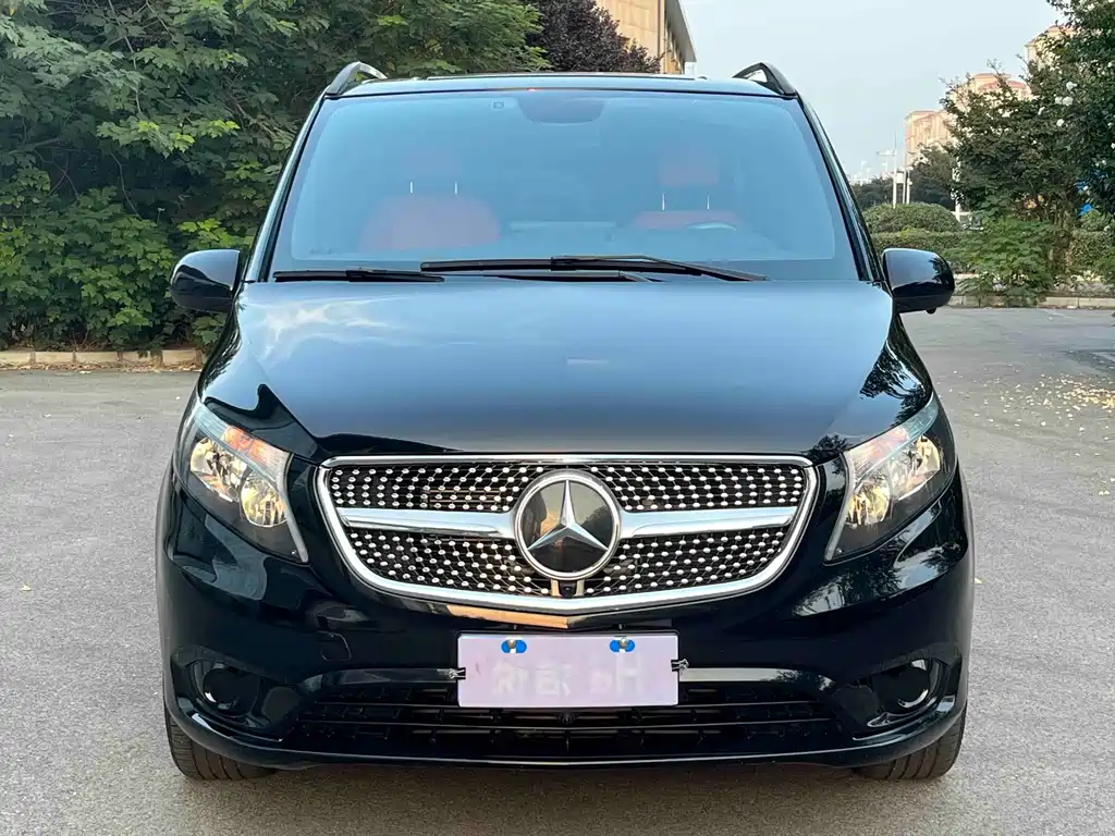 Mercedes-Benz Vito — миниатюра 2