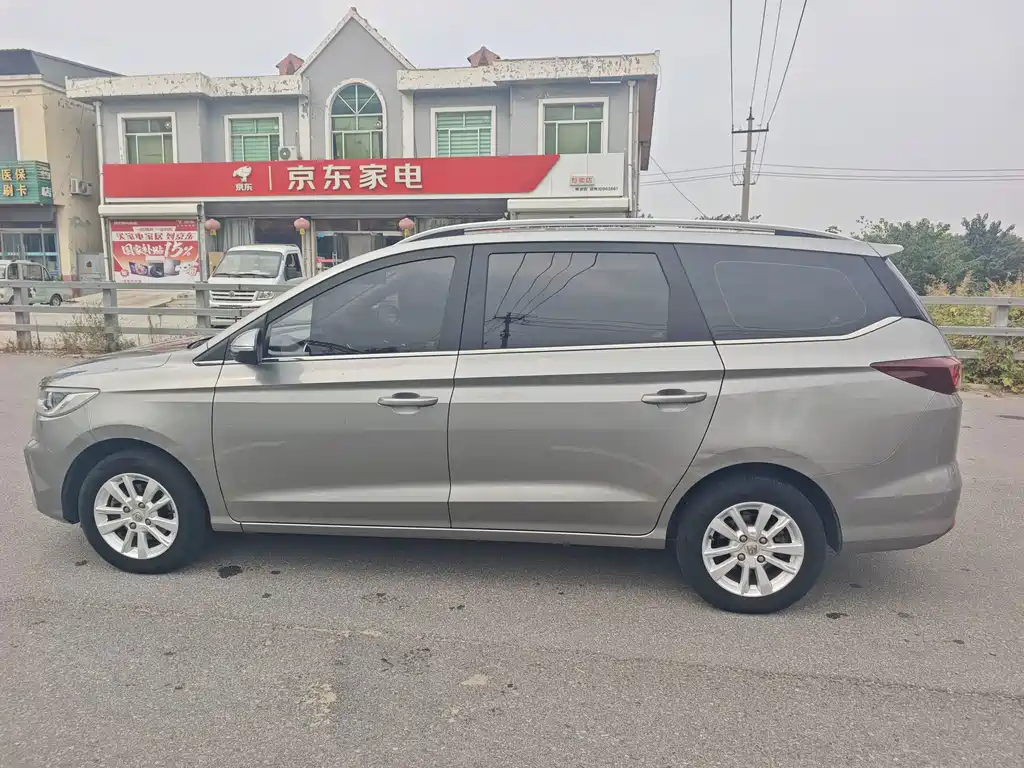 Baojun 360 — миниатюра 5