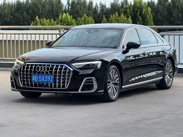 AUDI  A8 2019
