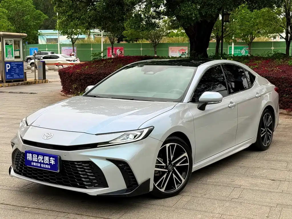 Toyota Camry 2024