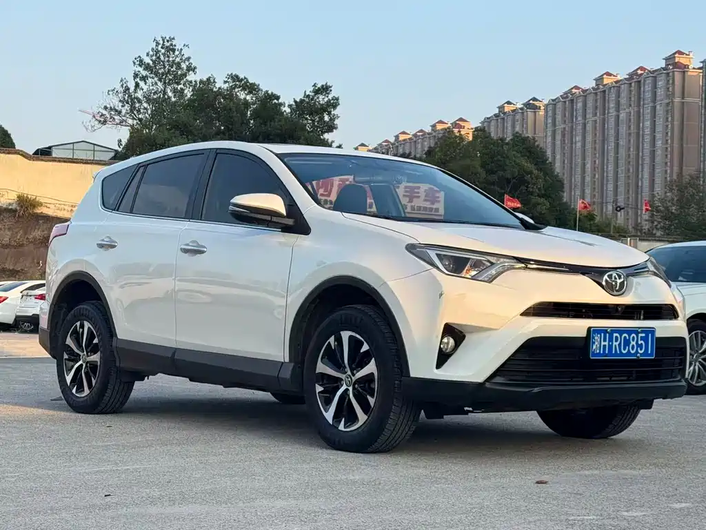 TOYOTA RAV4 RONGFANG