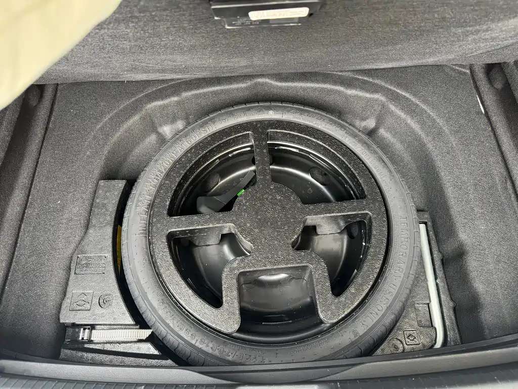 Volkswagen Golf — миниатюра 12