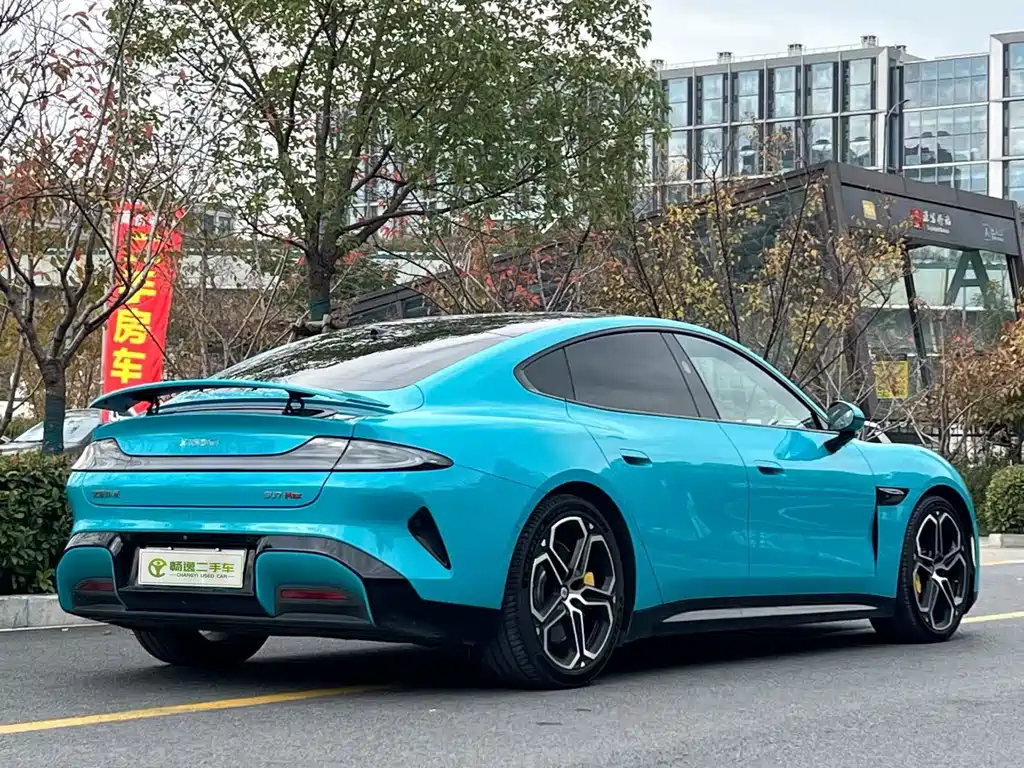 XIAOMI CAR XIAOMI SU7