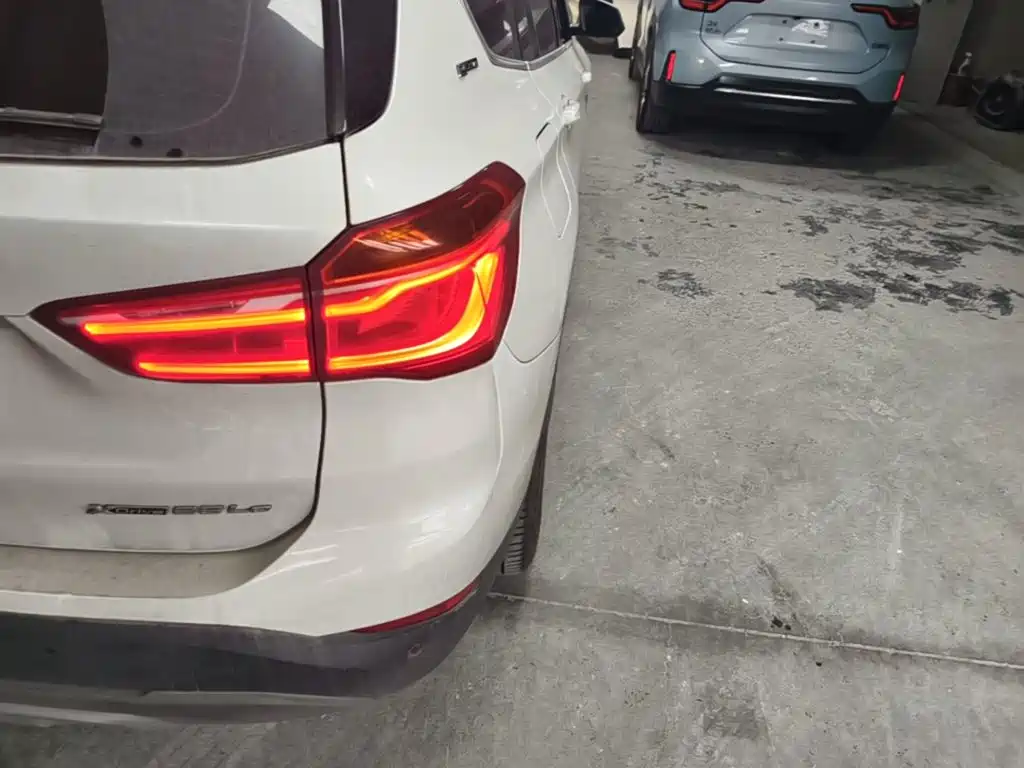 BMW X1 New Energy — миниатюра 8