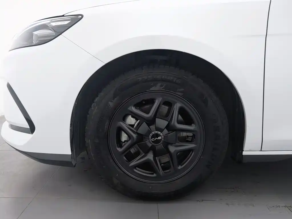 BYD Seal 05 DM-i — миниатюра 17