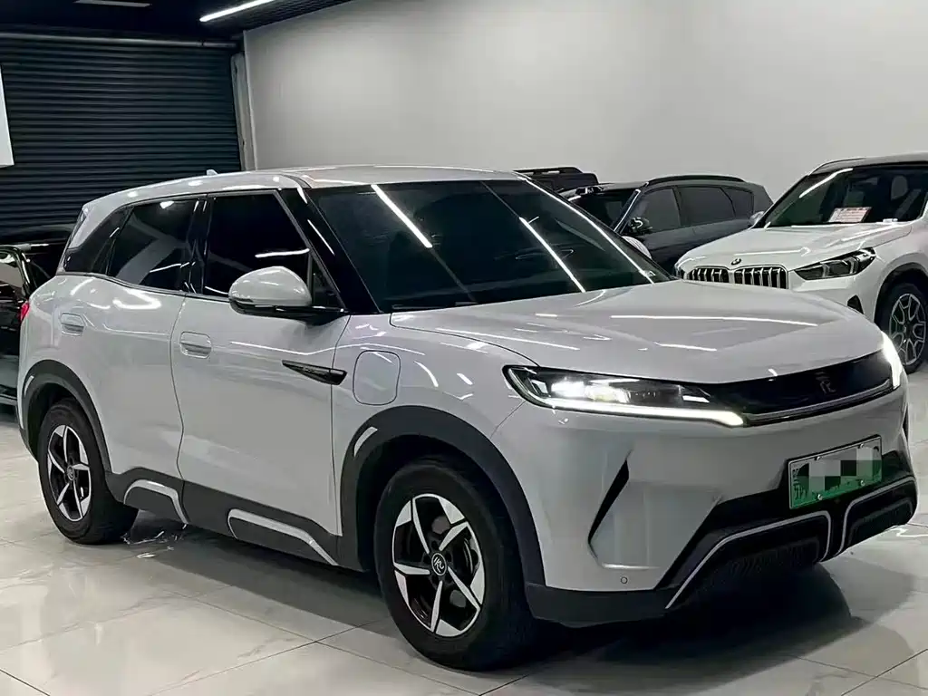 BYD Yuan UP — миниатюра 3