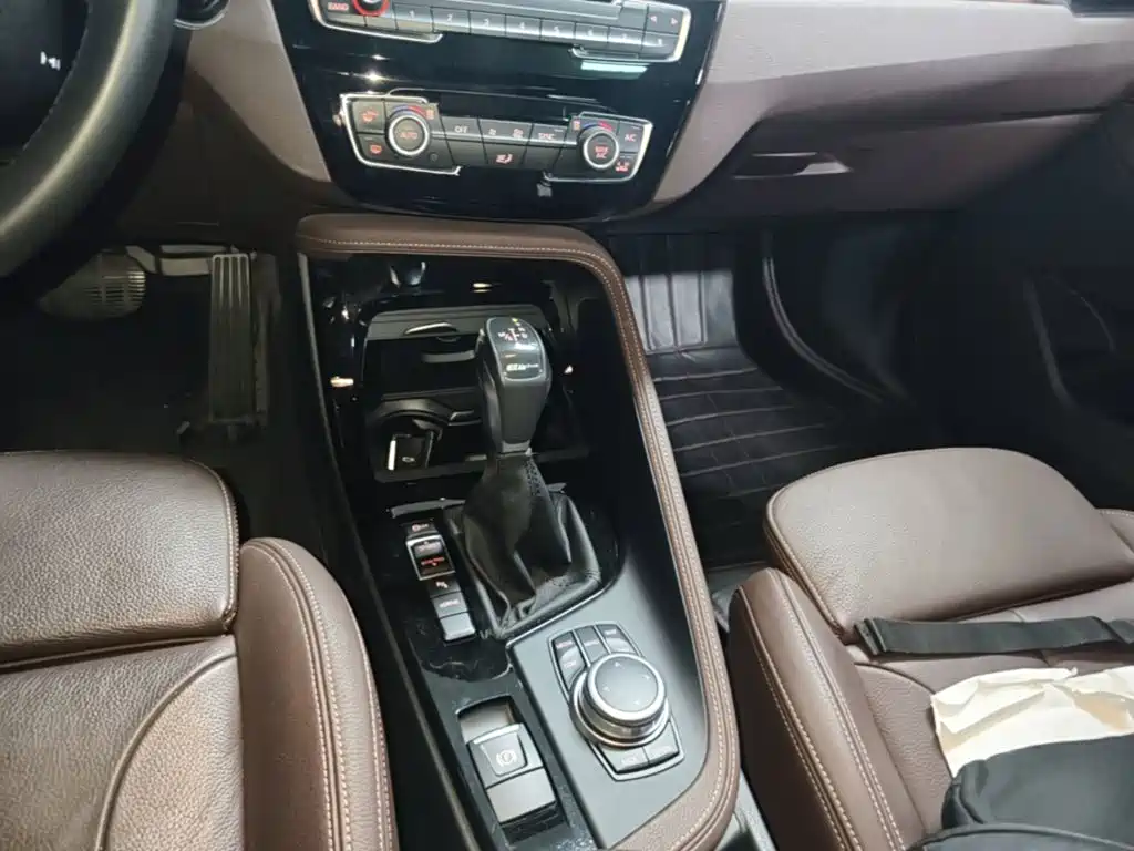 BMW X1 New Energy — миниатюра 14