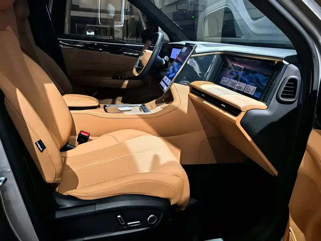 GEELY GALAXY GALAXY L7