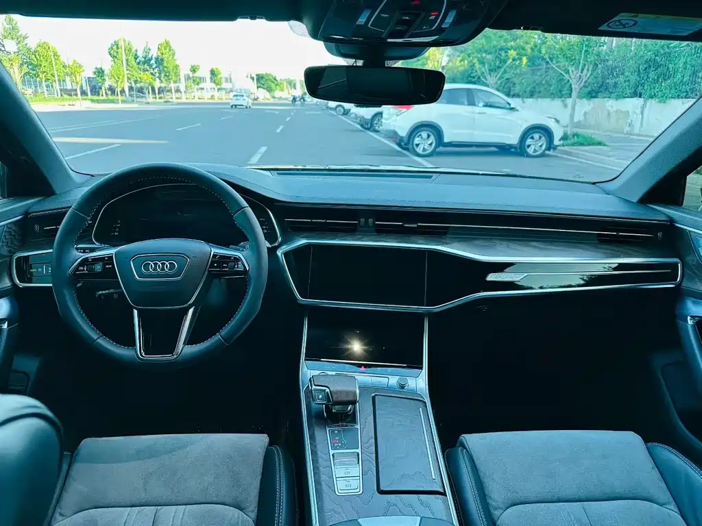 Audi A6L 2020 45 TFSI quattro