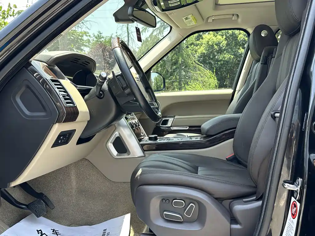Land Rover Range Rover 2015 3.0 SC V6 Vogue