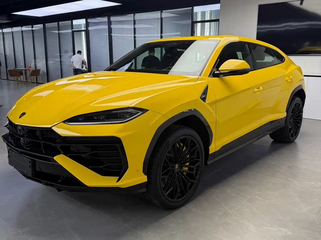 Lamborghini Urus SE 2025 4.0T Standard